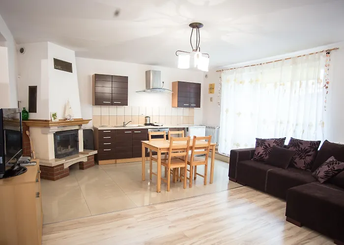 Pod Sosnami Lägenhet *