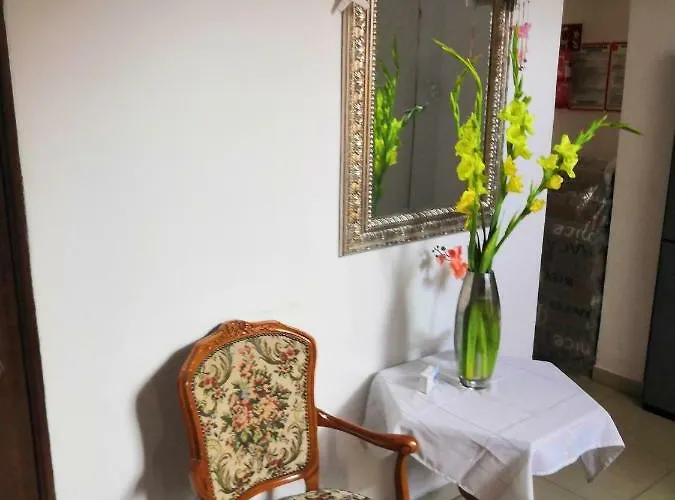 Pod Sosnami Lägenhet *